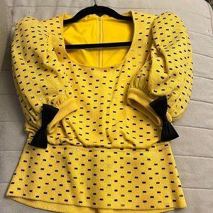 St. John by Marie Gray. Size 8 but it runs very small since this is St. John.